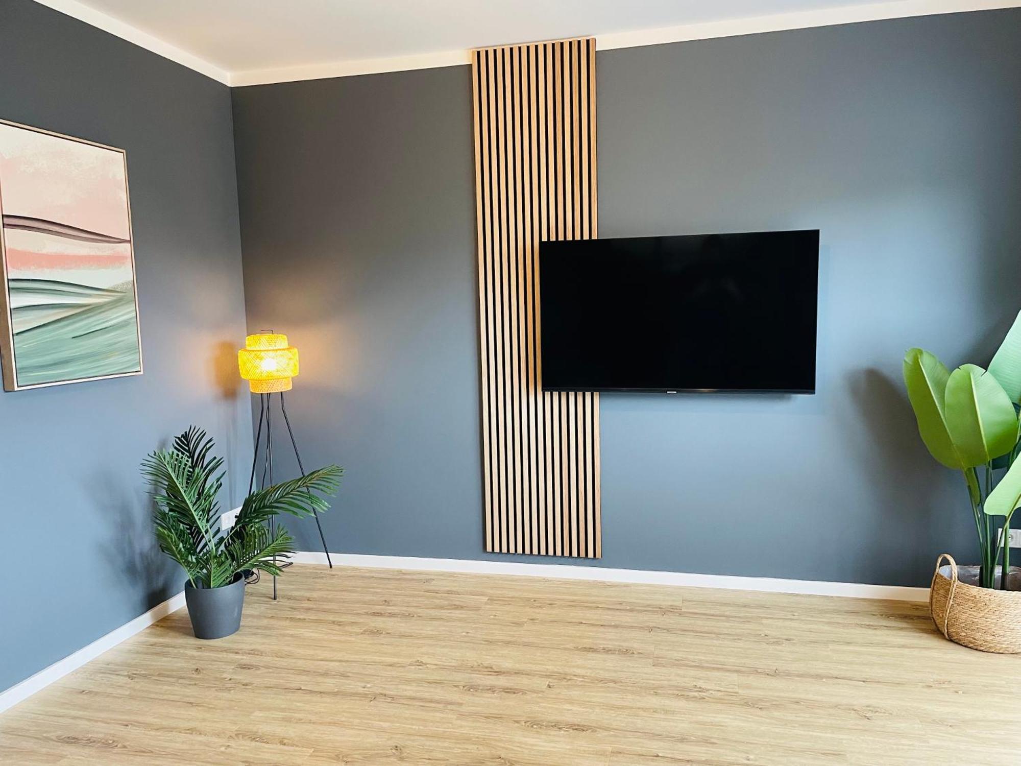 Lightplace - Moderne Apartments In Braunschweig - Balkon - Netflix - Am Kanal Bagian luar foto