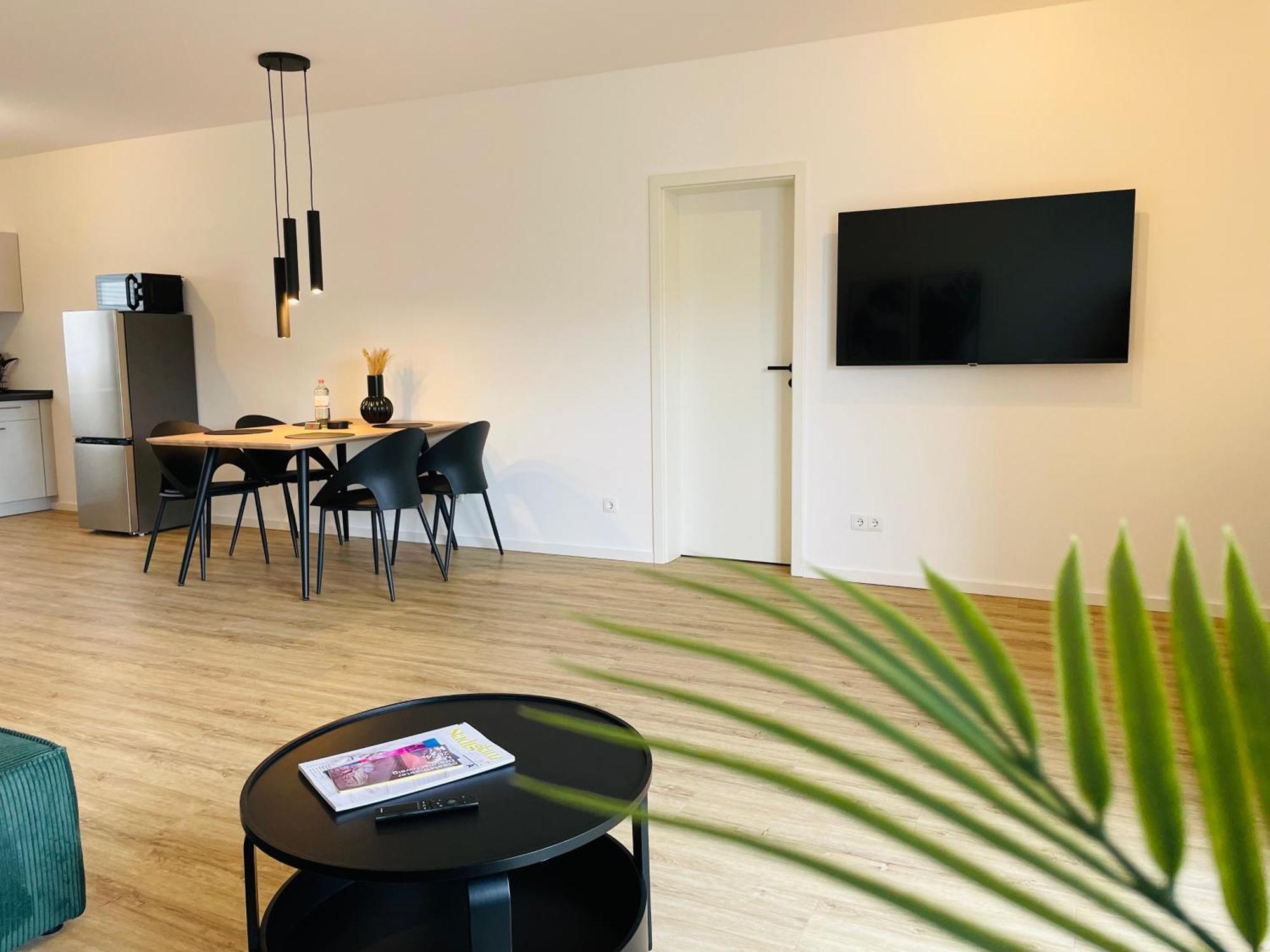 Lightplace - Moderne Apartments In Braunschweig - Balkon - Netflix - Am Kanal Bagian luar foto