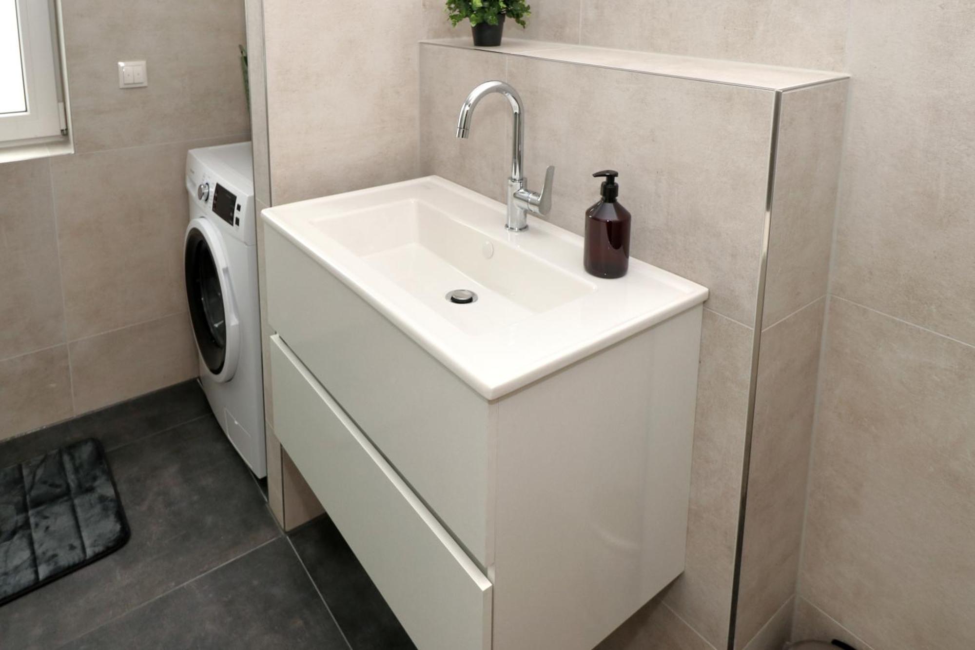 Lightplace - Moderne Apartments In Braunschweig - Balkon - Netflix - Am Kanal Bagian luar foto